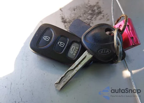 2012 Kia Optima Lx z USA, uszkodzony, nr VIN 5XXGM4A76CG005664